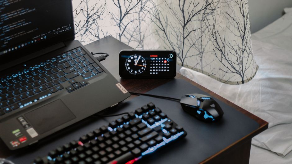 Home Office Setup Under One Thousand Dollars