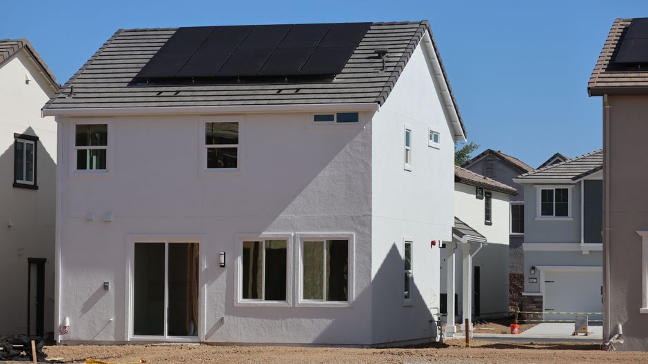 How to Build a Smart Home From Scratch (2026): The Cheapest-First Order